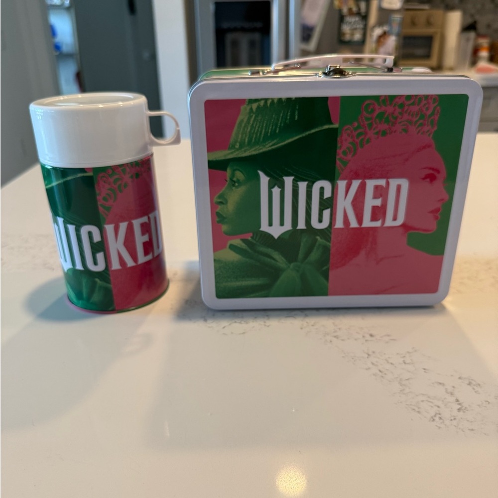 New Wicked Alamo Drafthouse Collector Lunchbox & Thermos Set